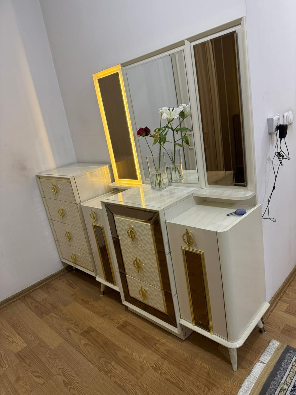 بسعر حلو كلش نضاف ***********
