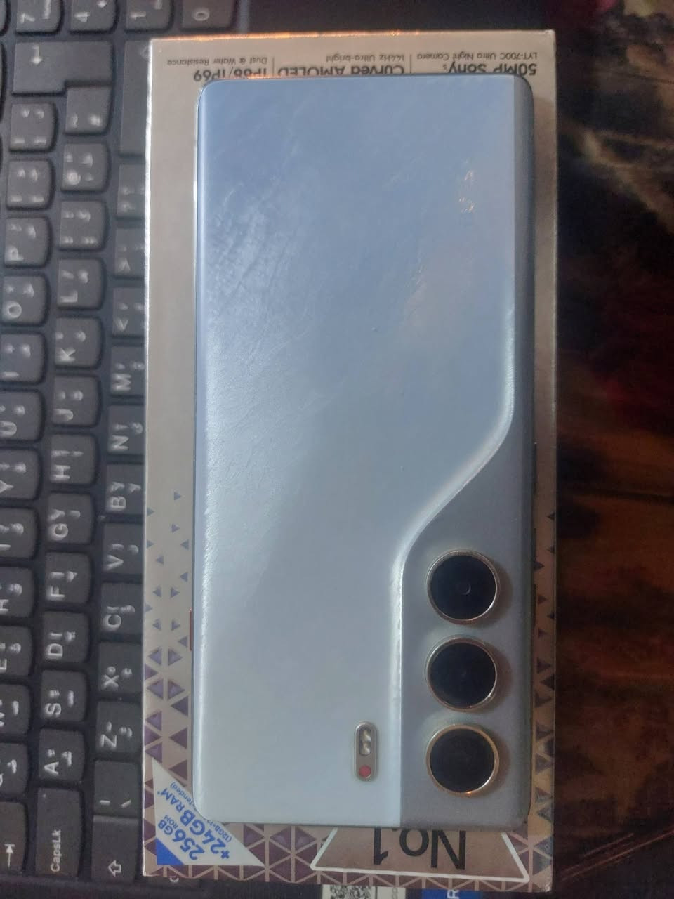 كامون 40 برو 5g 
سعر 315 الف توصيل موجود

مواصفات بلصور الجهاز نضيف اخو جديد 
نسخة ١٢+١٢ 
ويا كارتونته 
توصيل موجود 
مكاني بغداد الدورة
رقمي ***********
