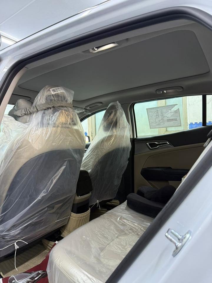 السلام عليكم سبورتج بيانو بلاك موديل 24 كفاله عامه ضمان الدوليه ماشيه 40 الف كيلو رقم بغداد 

بصمه 
بانوراما 
كراسي 2 كهرباء 
كشنات تدفئه 
ستيرن تدفىئه 
شحن واير لس 
مود درايف 
حساس امامي وخلفي 
ويل حجم 19 
لايتات فول ال اي دي 
تايرات شركه وسبير منازل جديد كتلوكات  وبصمه 2  بعده ليبلات شركه 
شاشه كار بلي 
فول تحكم ستيرن 
مري شفط ونظام ترحيب 
4انظمة قياده 
مانع تزحلق
مانع منحدرات 
هاند بريك دكمه
محرك 2000 دوش 
ارضيه مغلفه  وصندوق 
بانوراما اسود 

***********

السعر 245$ وبيها مجال بسيط بغداد الاعلام
