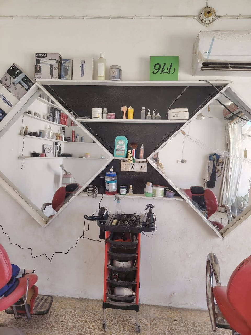 سلام عليكم سبلت طن ونص جديد وجام سلايت مال محلين طبك وبيه مجال قليل
للاستفسار ***********
السعر /900000الف
