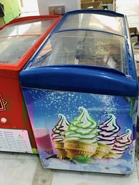 مجمدات عدد ٢ • حالة جيدة • قلعه سكر