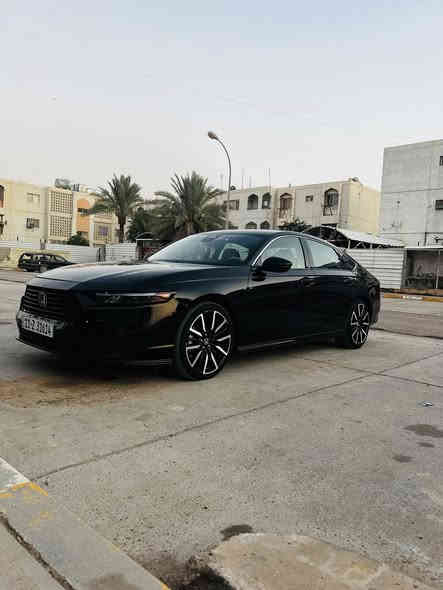 اعلى مواصفات بل هوندا 

سياره جديده وعليها ادامه كامله حداديه ومكينه 

ميحتاج احجي بل مواصفات جناية التورنك يعرفوها

صور الحادث مرفقه بل منشور تبديل بنيد فقط بدون صبغ فقط تبديل

السعر١٩٥

ماكو تورنك بهل سعر

العنوان الانبار عامرية الفلوجه 

الرقم ***********
