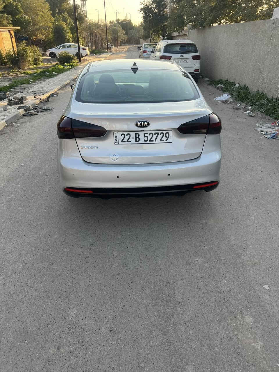 السلام عليكم فورتي 2018حادث موضح ب صوره بيهه جاملغ  وباب مبارك سياره كلش نظيفه بدون دواخل ويرباك  السعر 110 مكان جادريه ***********
