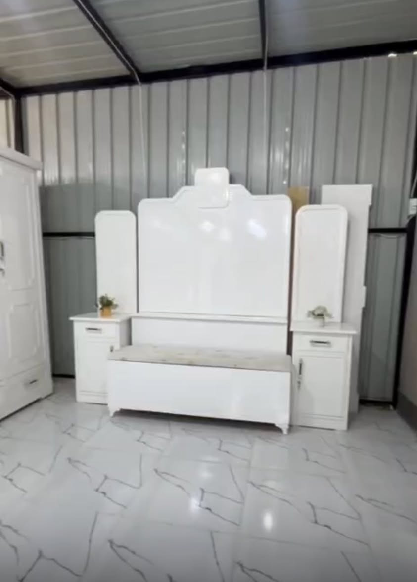 غرفه صاج عراقي جديد ابيض صبغ حراري السعر مليون شد ونقل داخل بغداد مجاني محافظات كروه ***********
