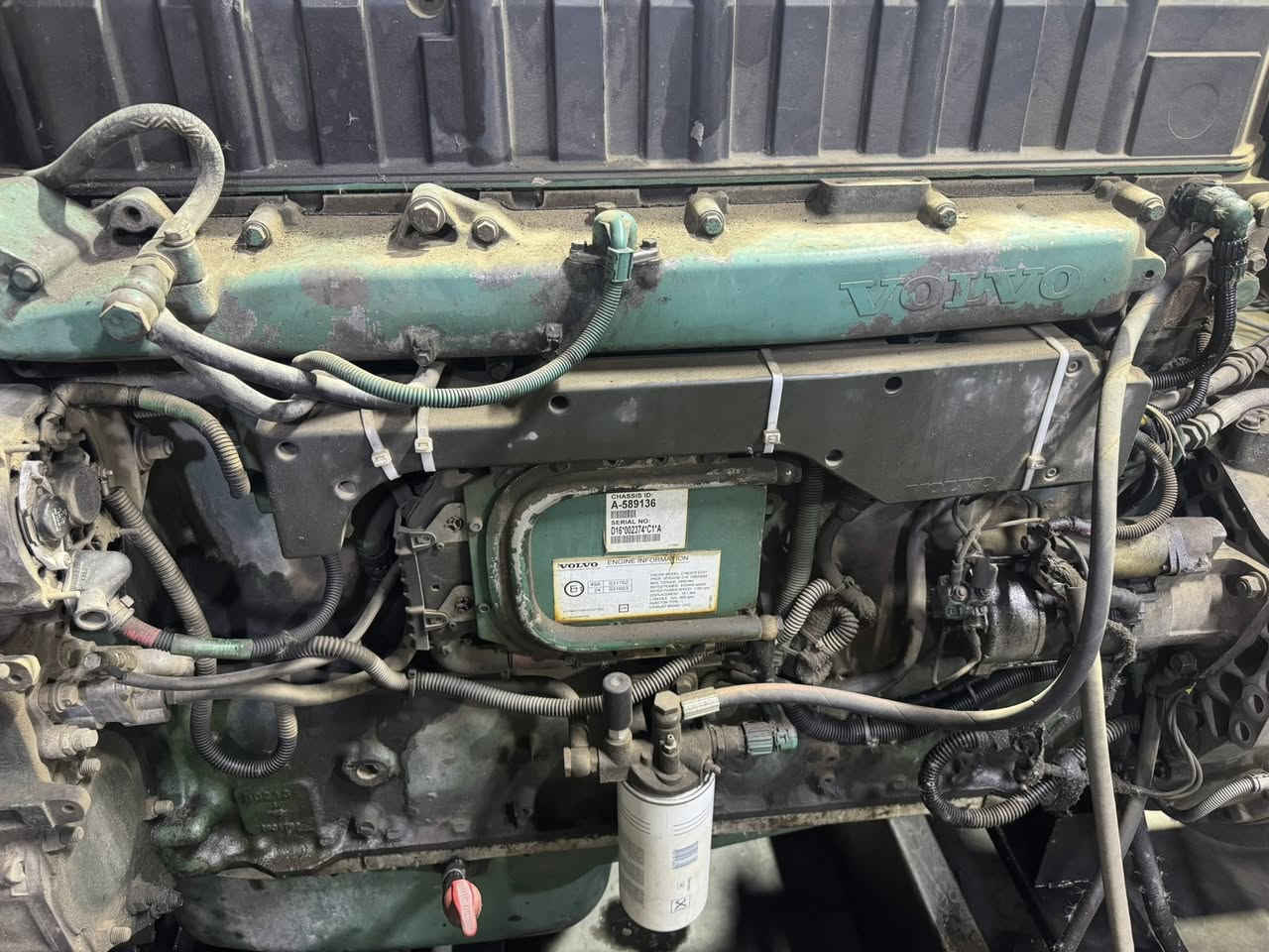 السلام عليكم مولدات اثنين فالفو D12
***********
