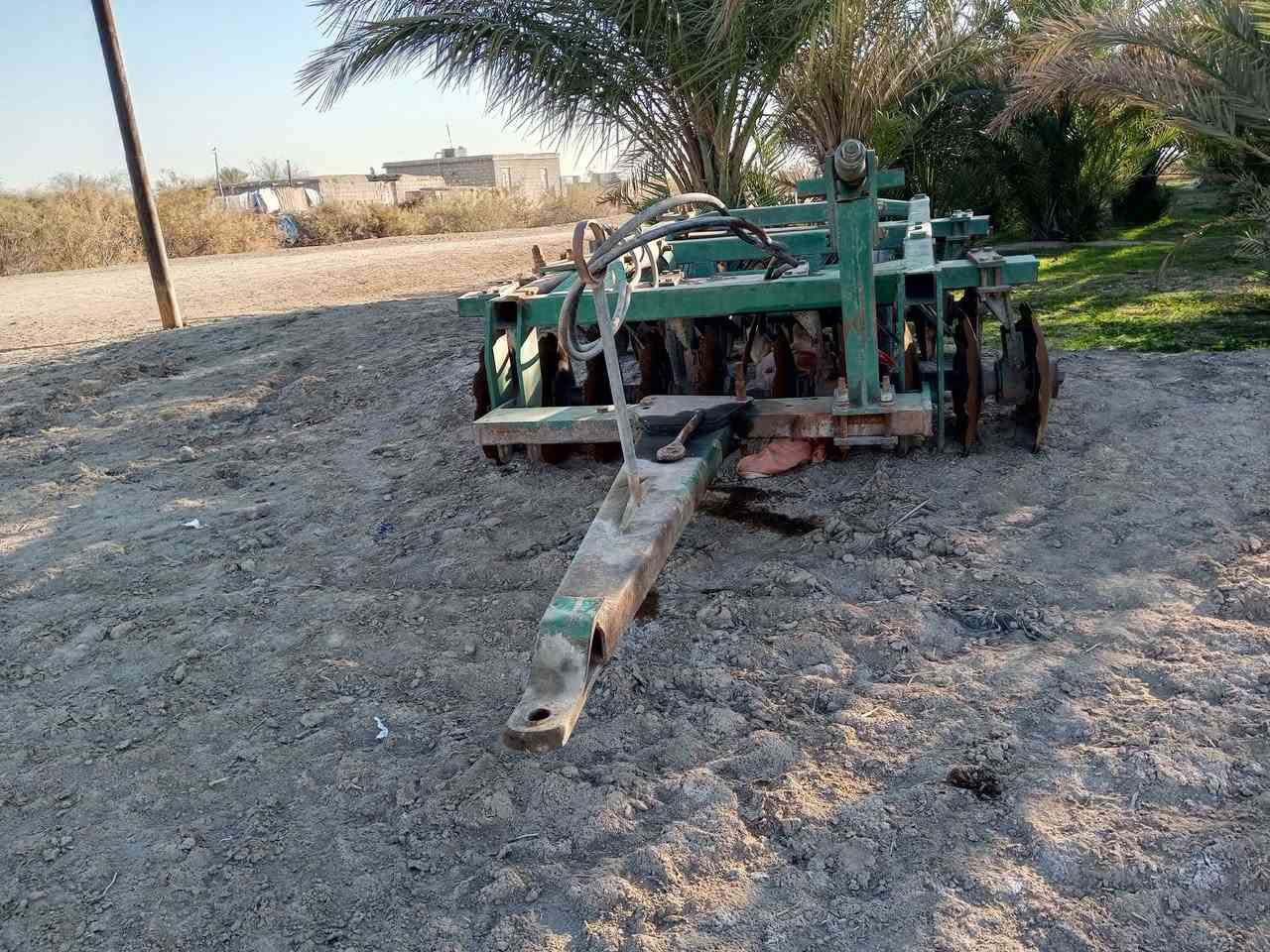 دسك للبيع نضيف جدا مكفول وفدان 12البير الصلي مشتغل 600دونم فقط ***********,,***********
