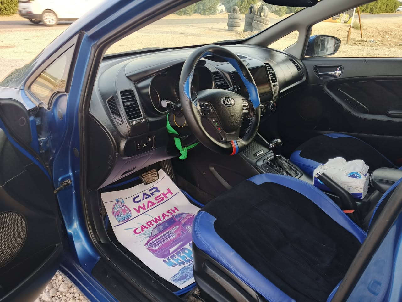 كيا فورتي موديل 14 فول مواصفات وارد امريكي 
السعر 98 وبيها مجال العنوان بابل 
***********
