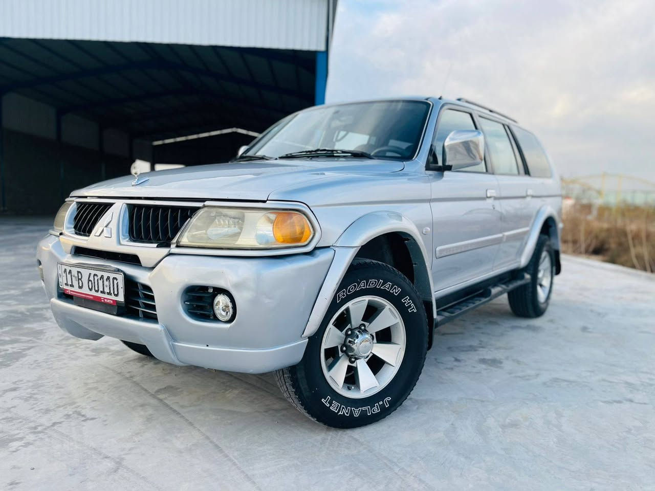 معرض الحسن لتجارة السيارات
العنوان واسط الزبيدية 

مسبوشي ناتيفيه
2008
كير اوتماتيك 
سياره مكفوله وجديده 

ماشيه 200 الف 

السعر 118$ وبيها مجال 

***********
