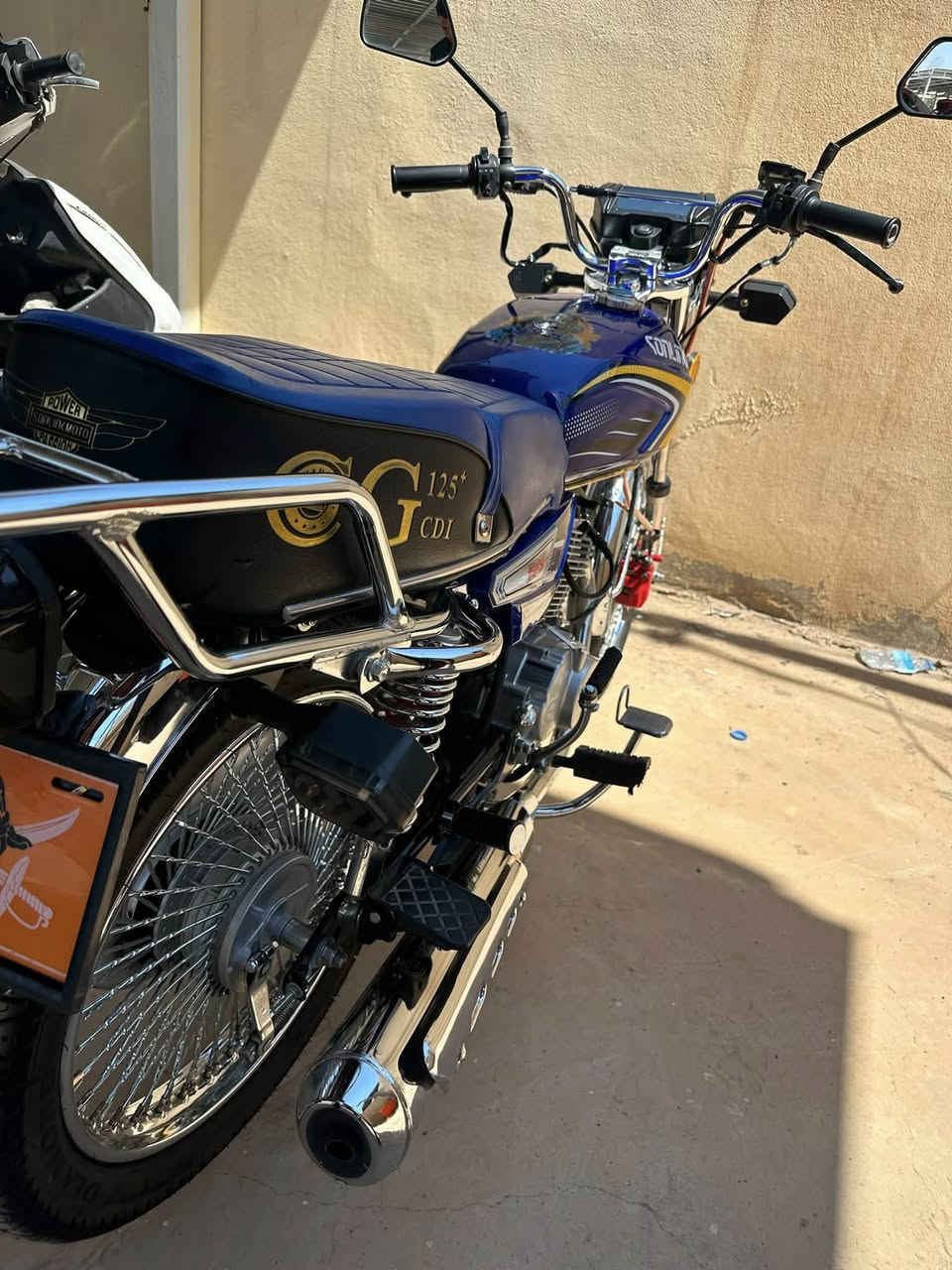 السلام عليكم دراجه صفر لوك موديل ٢٠٢٥ سونك باب اول شرط سونك السعر 750وبيها مجال عنوان كركوك اوراق كامل***********
