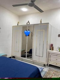 غرفة تركي • نقص مراية • بيه مجال بسيط