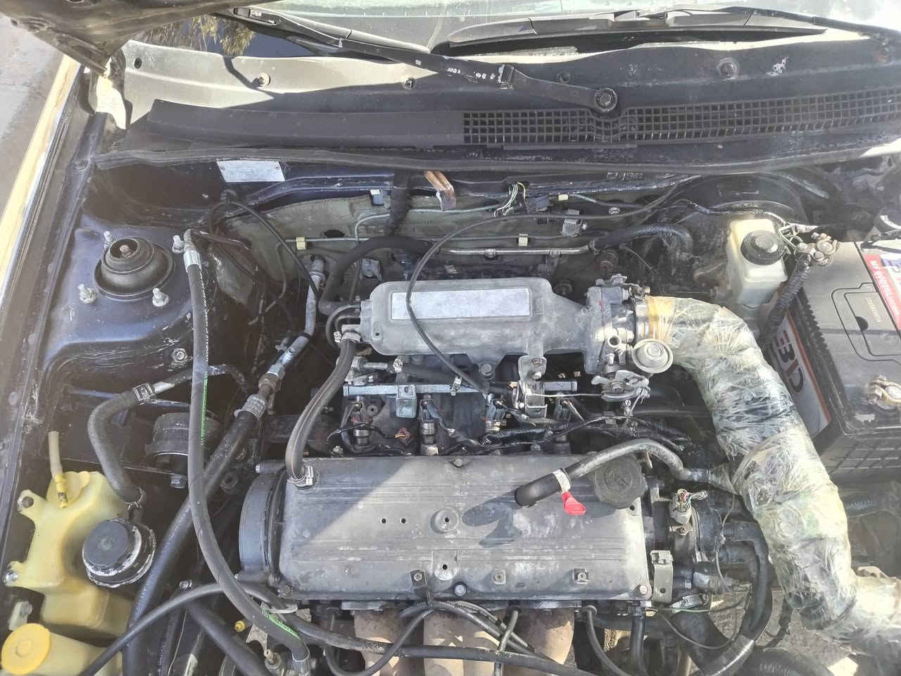 سلاو به ريزان ئه م سه ياره يه بؤ فرؤشتن 
كياسيڤيا.8به خ..مؤديل 1993..ئارم پلاستيك سليماني 
سه ياره يه كي بي مه سروفه و 
گيرو ومه كينه به شه رت ي فه حس فيته ر
ئا رمه كه ي به شه رت ئه وه لايات و كؤمپيته ر
سه ياره يه كي پاكه و بي ته قه و بي ره قه يه
توندو وتؤله و جام كاره باي كاره باي به شه رتوو  
ئه م سه ياره يه هي ده ستي مه عره س چي نييه 
بؤزانياري زياتر*********** له خزمه ت تان داين
