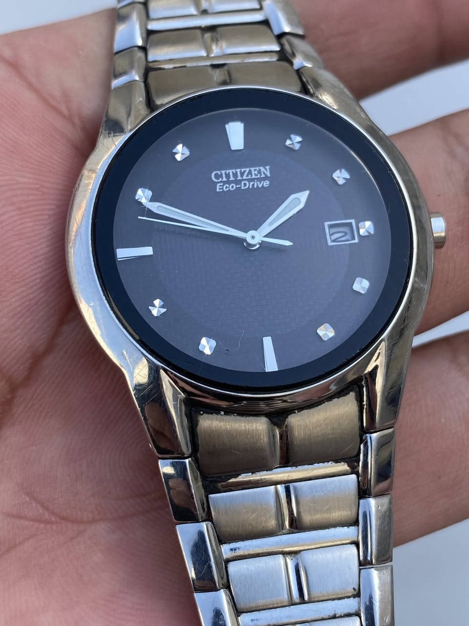ساعة سيتيزن إيكو درايف (Citizen Eco-Drive) مصنوعة من الفولاذ المقاوم للصدأ وتتميز بقرص أسود مع مؤشرات، وتعمل بتقنية الطاقة الضوئية دون الحاجة لتغيير البطارية
قطر 38
سعر 60 الف يتوفر توصيل


**إذا كنت صاحب هذا الإعلان وتريد حذفه لأي سبب، رجاءا أرسل رسالة إلى الدعم الفني**