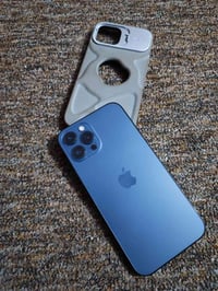 آيفون 12 برو ماكس • بطارية ٧٥ • بعقوبة