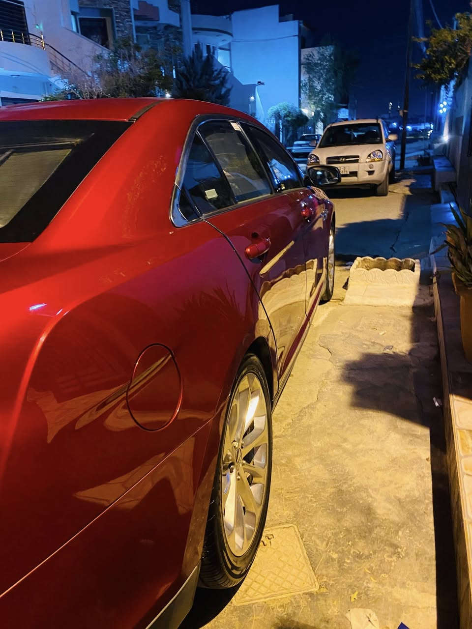 بِسْمِ اللهِ الرَّحْمَنِ الرَّحِيْم
فۆرد تۆرێس : مۆدێل 2014

یەک دەستە خەلیجی شەریکەی نیڤایە لیمیتد فول مواسەفات بۆیاغی نیە بەناوی خۆمەوەیە سەنەوی و ژینگەو ڕێگاوبانی تازەیە گێڕ و مەکینە و تەبرید و بەناوکردن و غرامە هەمووی بە شەرت  ١٥٨ هه زار مايل رويشتوه. نرخى. ١٤٥ ورقه 
☎️ ***********
