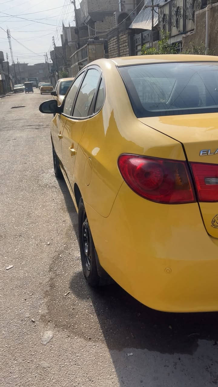 السلام عليكم من رخصت الادمن الانترة 2010 خليجي  مكينة الف 600دكشن عالي داخل عسلي دسك امامي خلفي السيارة جديدة بمعنة الكلمة تجي وشوفها بعد احلة شاشة تحكمات جهدين مدوشمة عام منضومة غاز  المكان بغداد السعر 105 وبيها مجال بصيط رقم التليفون ***********
