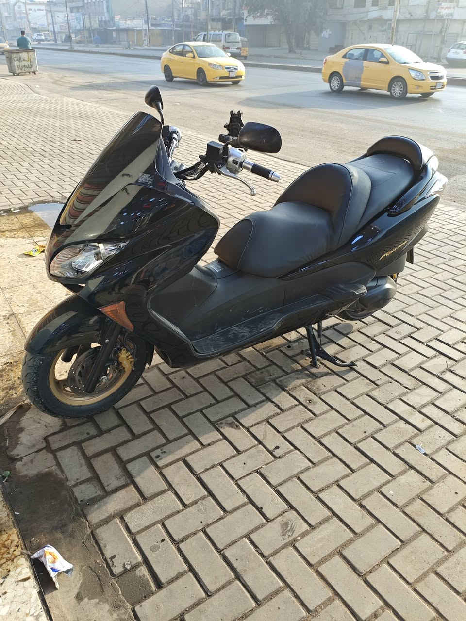 للبيع 09 دراجه ساحبه منلرمبه قبل شهر ومطالع بيه مكينه جديده كشر بلادي نضيف
السعر 2مليون وبيه مجال بصيط 
الهاتف *********** مكاني بغداد المشتل
