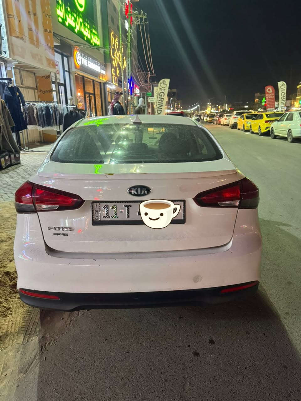 السلام عليكم 
للبيع كيا فورتي (2017 )
مكينه 2000 دوش بلادي مامفتوحه 
كير AT بلادي مامفتوح المرغوب 

نص فوول المواصفات تكملت وحساس وكامره وبقية المواصفات المعروفه 

حادث جاملغ وبنيد وجزء من الدوسه 
بدون لغد وشاصي 

رقم بغداد دولي 
3KPFK4A71HE 128144
🛑السعر 120 وبي مجال بسيط 
مكانها بغداد زعفرانيه 

☎️***********☎️
