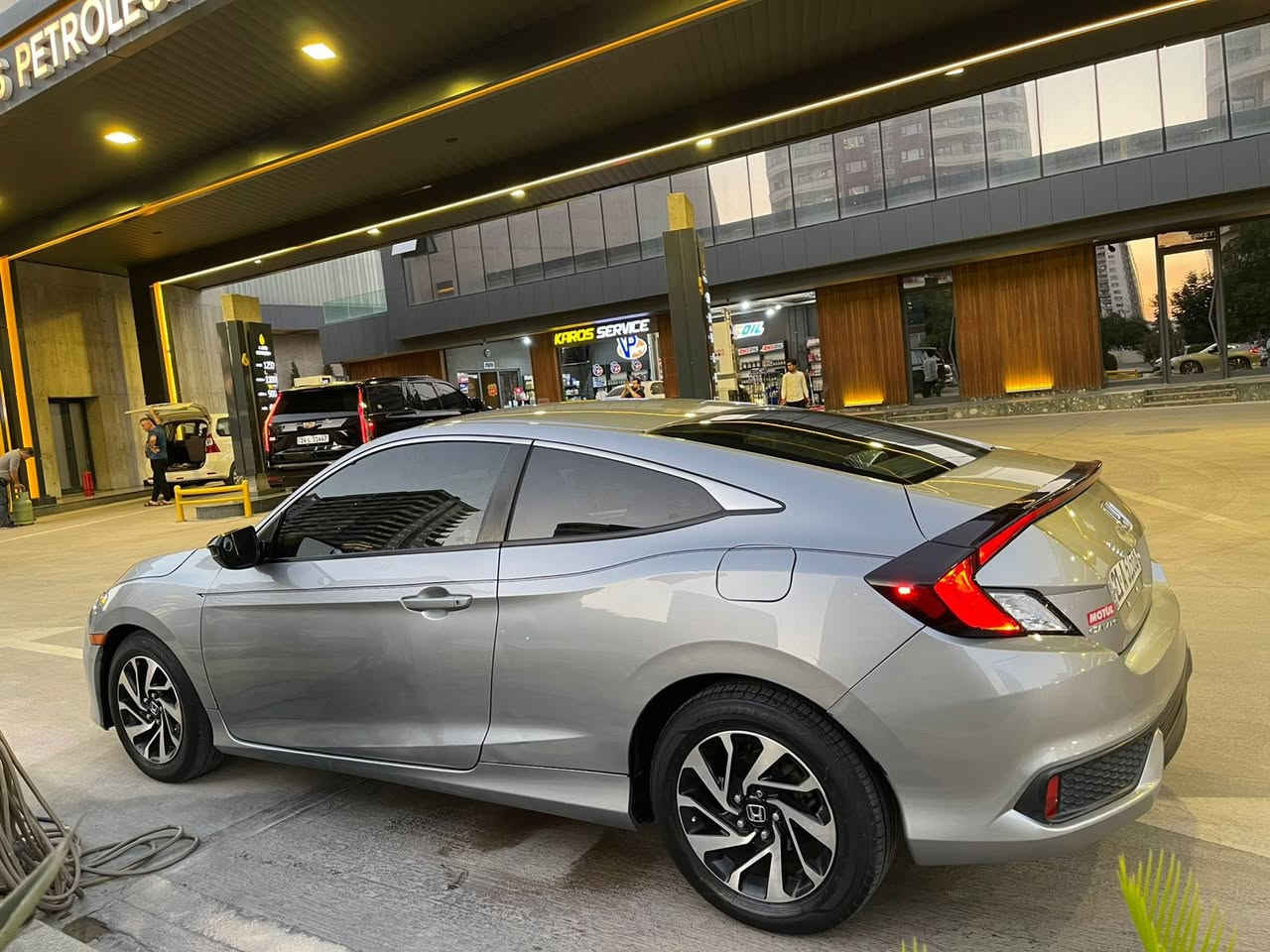 هوندا سيفيك ياباني  2017 كير عادي ✅
محرك 20 بدون توربو مرغوب كير محرك بشرط
بريك اوتو بريك هولد تحديد سرعة نيضام ايكو سبورت نورمال… سونر موجود بدون دواخل بشرط بدون ارباك 2HGFC4A53HH305827
رقم سليمانية سنوية 2029 جديد
مكان 📍سليمانية سعر ($85) 
***********
