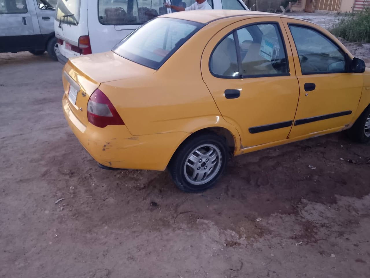 طيبه للبيع مديل 2016 ام شاشه سياره جديده بدي مكفول من ظربه محرك وكير كهرباء وشوصي تايرات وباتري وحدديه ودخل كلهن خير من الله رقم ذي قار مدور مباشر سعر29مكان ناصري أنه مكلف بل نشر هذا رقم صاحب***********
