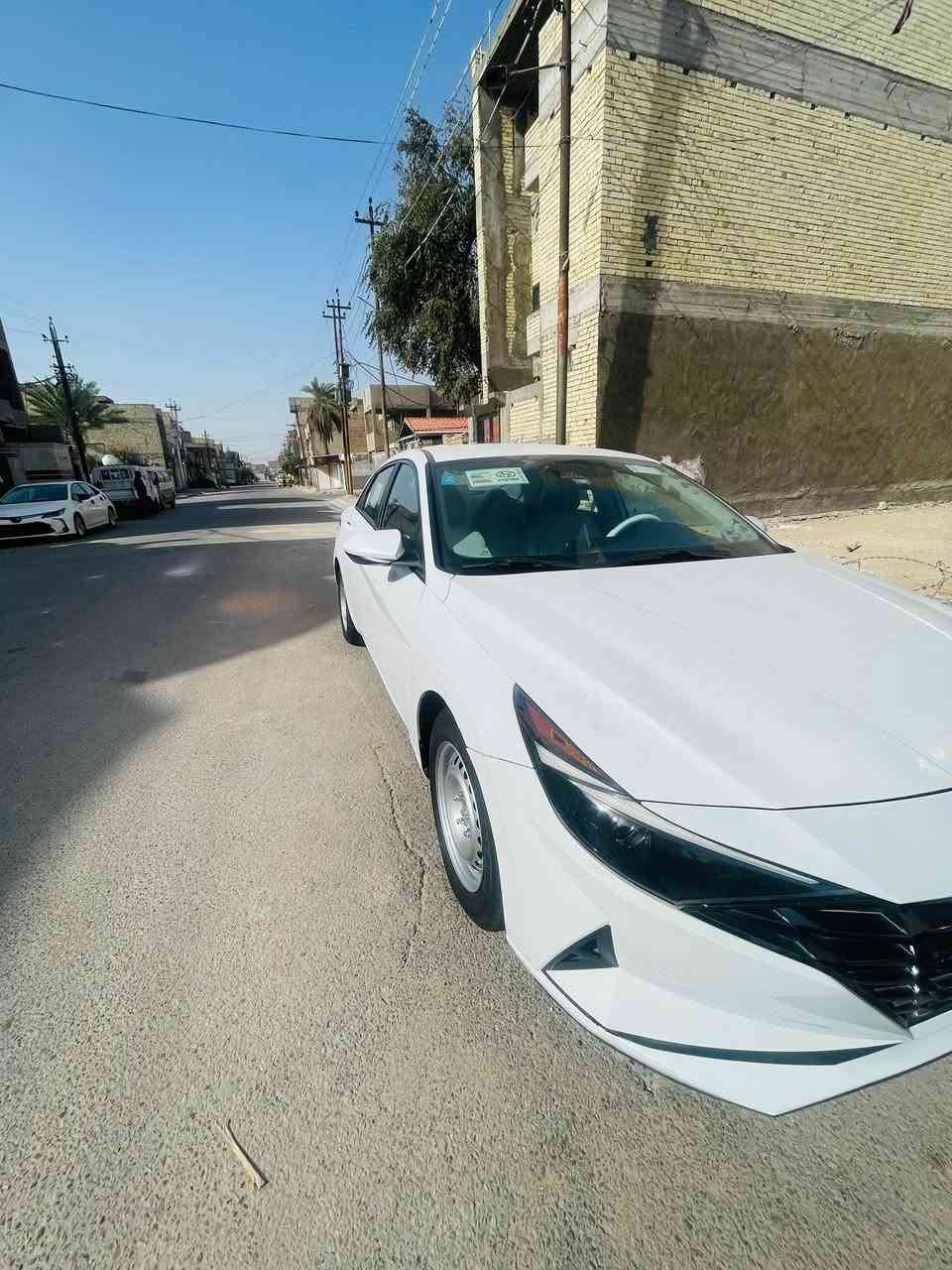 السلام عليكم النترا موديل 2021
وارد امريكي بدون دواخل وبدون تبديل 

 ماشيه 64قابل الزياده

 موديل 2021

‏   4 Cylinder محرك 2000 سمارت دوش 

 صور الحادث مرفقه مع المنشور  

 مفتاح التشغيل بصمة

 تشغيل عن بعد 

 دفع أمامي FWD 

!!️ اريل نفكيتر 

حساسات خلفية

لايت LED

 بك لايت LED 

 دخول بصمة ذكي 

 حجم الاطار 225/45R17 

 ويل كب 17

 4 دسكت

 حساسات ضغط الاطارات 

 اشارة في المرايا الجانبية 

 المرايا قابلة للطي كهرباء 

عددAIR BAG 6

 ا ABS 

 شاشة Apple Car play 

 كاميرا دوارة 

 المودات والاوامر الصوتية 

 ا Bluetooth / USB 

شاحن هاتف Wireless 

مخرج منفذ الطاقة 

فحص نظام السيارة 

تتسع المقصورة ل 5 ركاب

 الايزو فكس ISOFIX

 أوضاع القيادة Drive Mod

سعر 150 وبيه مجال بسيط 

تفاصيل السياره

صور الحادث مرفقه مع المنشور

الهاتف/***********
