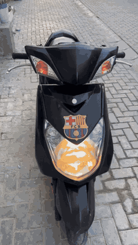 السلام عليكم
للبيع.دراجه سكنس فحل كابريتر 
دراجه شغاله سلف هندر كهرباء 
مكاني بغداد الشعله 
الشراي يتصل 
خاص أو واتساب 
***********
