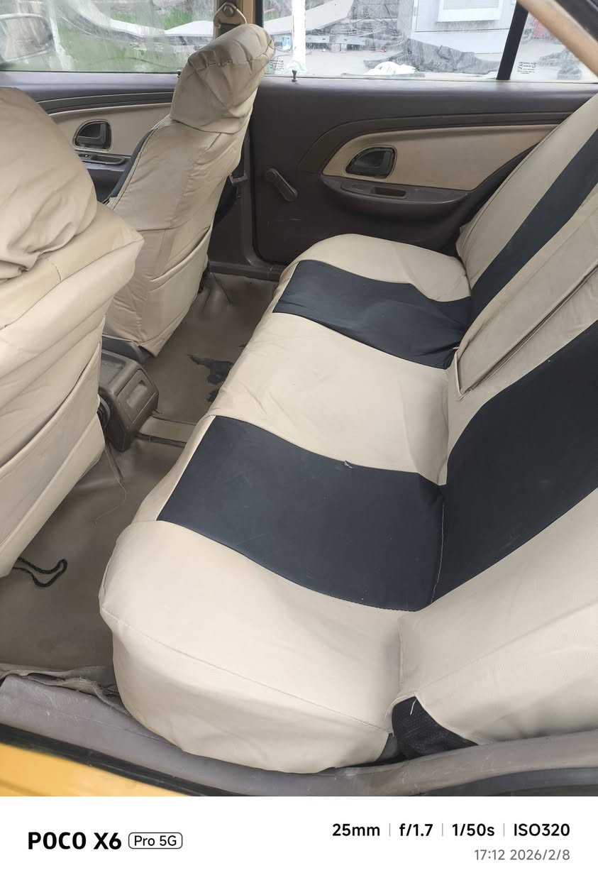 سلام عليكم بيجو لميس 2016 بيها ضربه بل جاملغ الخلفي الوره سايق امبدل وجنطه امبدله الباب الخلفي الوره سايق ماامطبك عدل السمكري مامشتغلها عدل علمود اكون صريح والباقي مكفوله كير محرك شرط دبلات خلفي جدد السعر 40 وبيها مجال السياره ابسمي بغداد الدوره *********** ومثل ما أوضح بل صور
