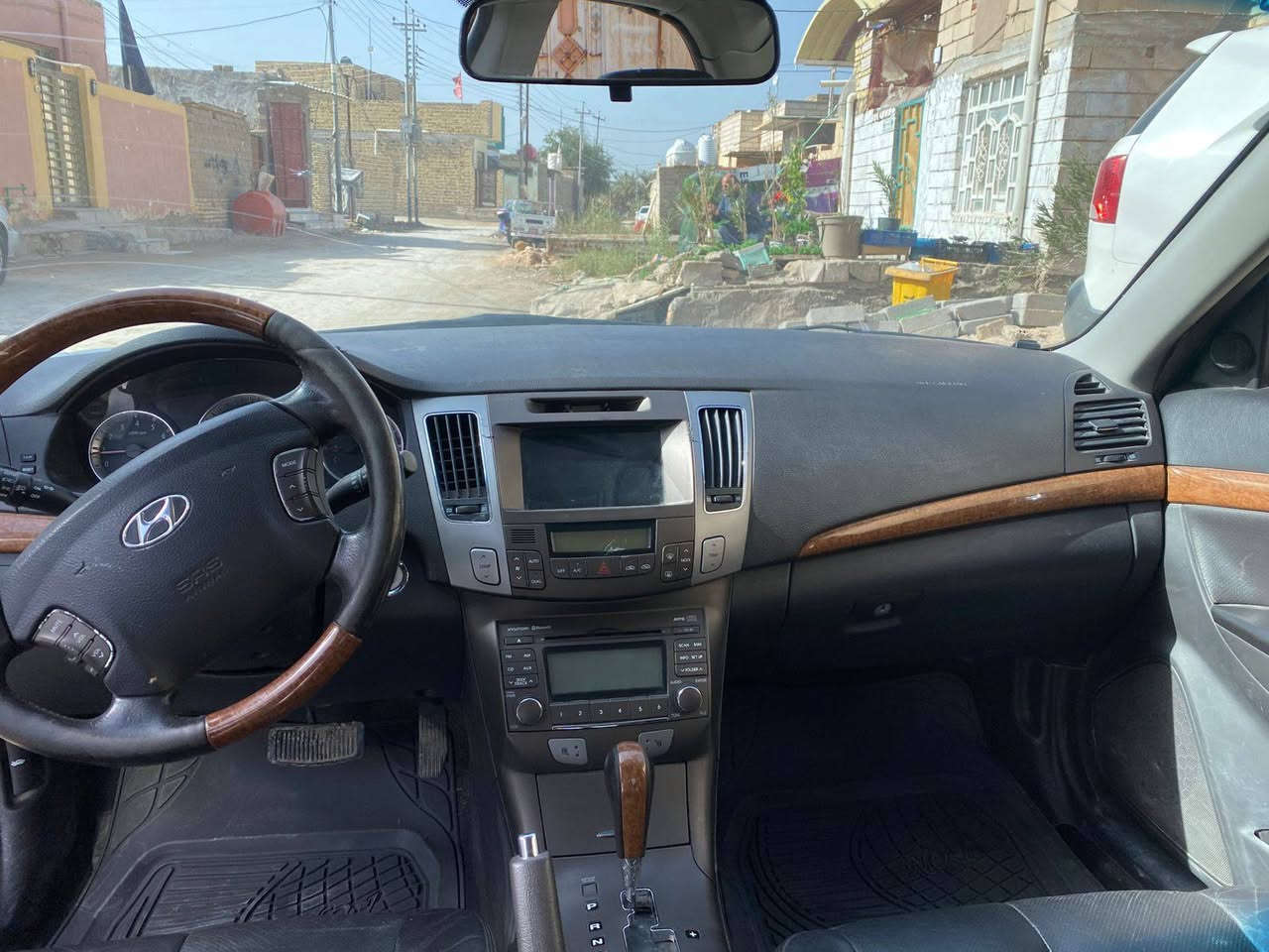 سلام عليكم
سوناتا مديل 2010  بانزين 

مكينه 2400 دوش 

حداديه تبريد  تدفئه 

كشنات جلد هم تبريد تدفئه

متوم ارقام وسنويه الماني شرط الحاسبه 

كص جنطه لحيم باجات مضبوك 100 ب 100 

سياره جاهزه مابيه نقص برغي   

سعره 48 

مكانه ناصريه سوق الشيوخ 

***********
