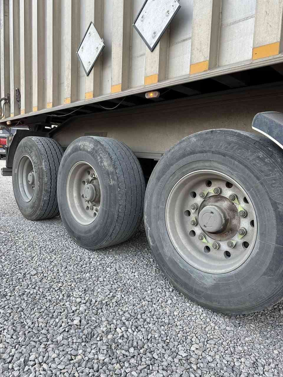 مـاشـاءالله تـبـارك الله 🏁
بؤ دي قلاب  فرنسا🇫🇷
متر ( 40m3-چادر47m3)
دخول جديد (2025)
 مكان  (سليمانية)
 السعر(👍)
***********
واتساب
***********
