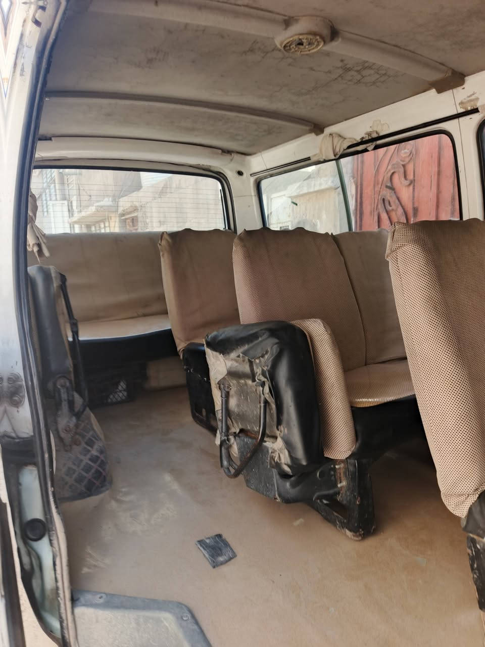 السلام عليكم جنبي ناصي ٢٠١٠للبيع مكينة كير اكسل مكفولات  بيه تصليح خياسات مصفرة هيئة ومرور رقم بغداد انكليزي مكانها بابل المسيب السعر ٥٠$ ورقة وبيها شوية مجال للاستفسار ***********

