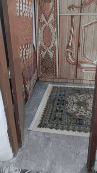 يا الله بنايه ركن للبيع ١٠٠متر
الشعله الدوانم شارع ابو موسى
يحتوي على ٤محلات
والشقه ٣غرف حمام
للتواصل ***********واتساب
***********
