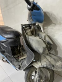 للبيع دراجه فراشه شغاله مكينه ناعمه بيه حادث خفيف من كدام دبلات معوجه ...
