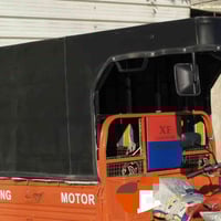 محجر ستوته للبيع  السعر 350 وبي مجال  رقم الهاتف: 07712671972