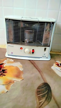 صوبة برادوو حجم كبير نظيفه سعر 60قفل للاتصال 07705856711