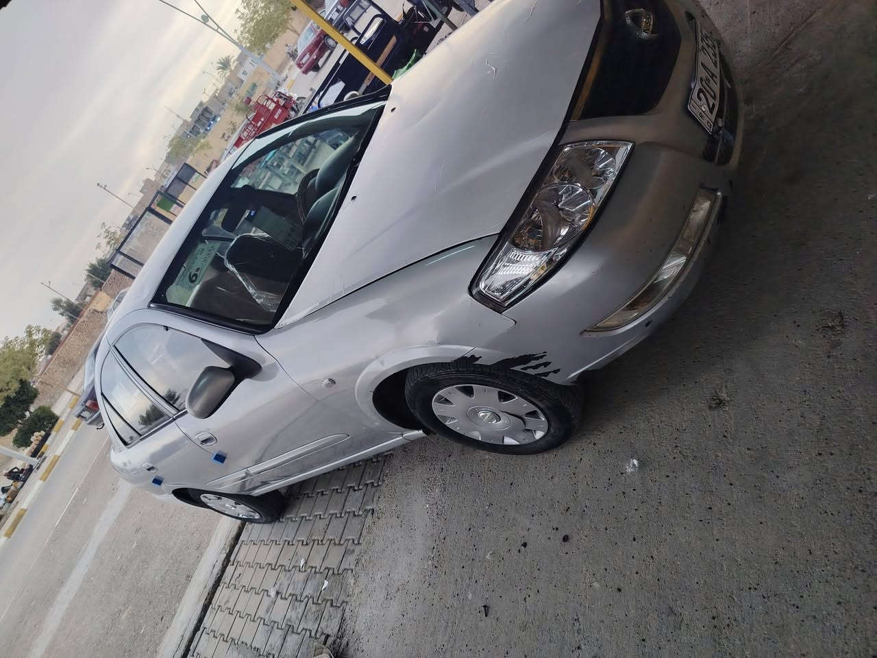 يالله سلام عليكم سني رقم ديالى جديد موديل 2007سياره جاهزه تخم تاير صبغ حزام محرك جديد تبريد شغال كير اوتوماتيك  سنويه 29 سعر 75وبيه مجال  مكان الانبار  هيت رقم الهاتف ***********
