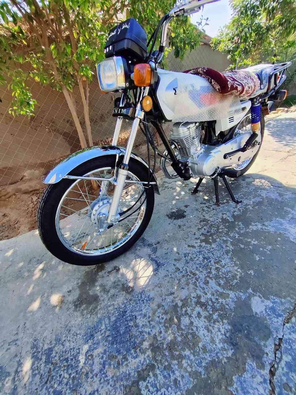 للبيع
مديل 25 مصارلهه هواي من طالعه من الوكيل
اوراق اصولي الدراجه مكفوله من كلشي 
مكاني حله سياحي
قريه الراوشد
الشراي يدخل خاص
وبيك خير ودلل 
ودراجه بل حقيقه بعد احله


**إذا كنت صاحب هذا الإعلان وتريد حذفه لأي سبب، رجاءا أرسل رسالة إلى الدعم الفني**