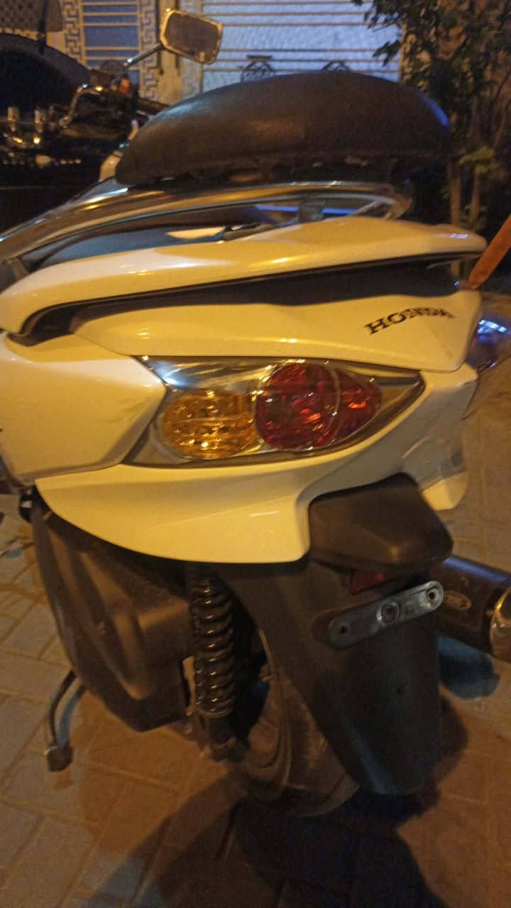 سلام عليكم فورزه صفر عشره اس سفن محرك بيض مسجل سماعات اريل مري نيكل سبايدر مكينه كير كير كفاله اصلن دراجه كفاله دهن بارحه بدلته كفاله عامه لا نضوح ولا اي شي ماشيه 57مكان بغداد حي عامل ***********
