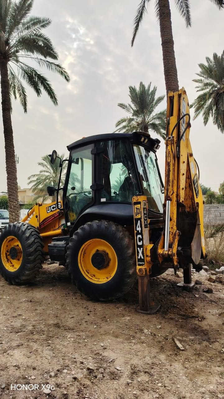 شفل وبكلن jsp للبيع موديل ٢٠٠٣ رقم اربيل بيه حصه كاز وياه تاير اضافي وكيله ٤٠سم الموقع بغداد الراشديه اتصل  *********** نظاف وسط
