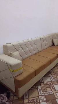 ديوان • ١٠ مقاعد • جديد