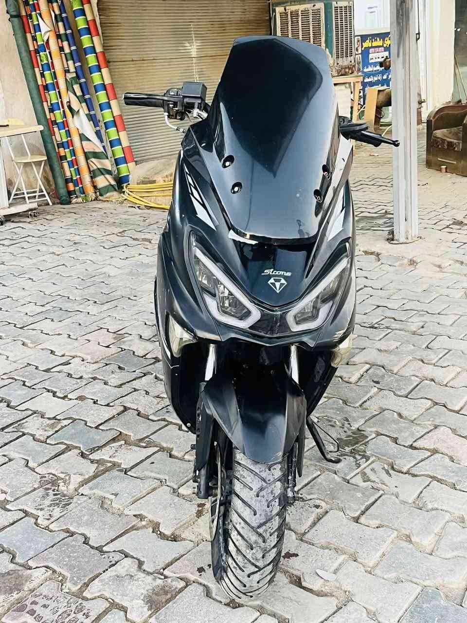 سترونك 2023
محرك ناعم وشلعة ومعدل خير من الله 
كهربائيات شغالة كاملة 
تايريات نضيفات
السعر 350 وبيها مجال 
مكاني المقدادية شهربان 
***********
