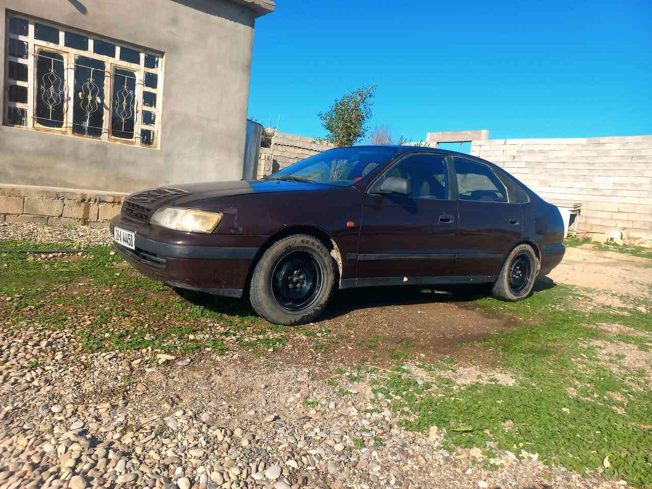 السلام عليكم 
كارينا للبيع كير محرك شرط صدر أمامي وخلفي شرط سياره نظيفه مرتبه رقم دولي سنويه لل ٢٠٢٩ السعر ٣٣ وبيها مجال للگرايب
 الاستفسار اتصل ع الرقم ***********
