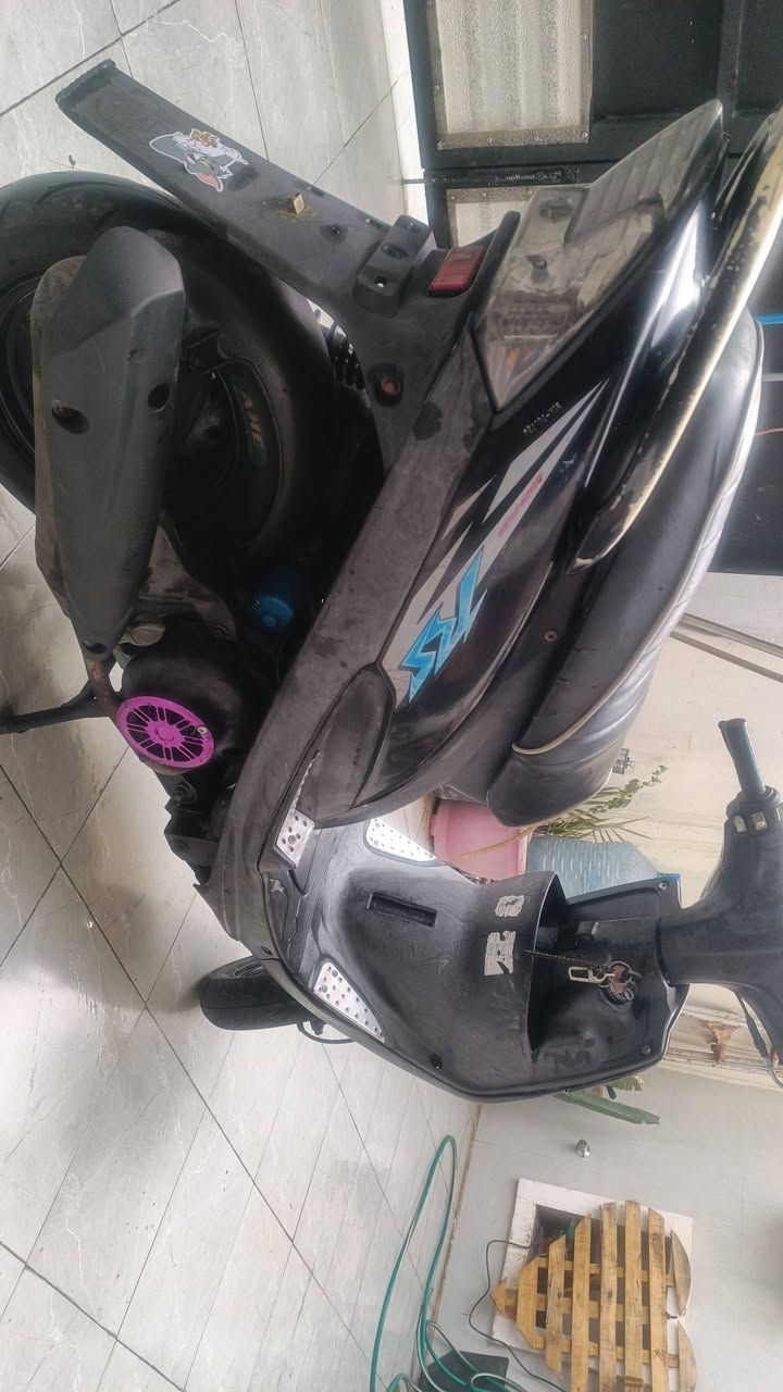 سلام عليكم اخوان ماكس عدله البيع دراجه خير من الله نكره بكل وكت وكله ختم واحد ويا المكينه وملحه وبيه فلاوين و كلج خلفي رياضي وستان ودواسات و كشن دراجه كامله مكمله السعر 575 وبيه حك الجيه شي بسيط مكاني بغداد حي الجهاد


**إذا كنت صاحب هذا الإعلان وتريد حذفه لأي سبب، رجاءا أرسل رسالة إلى الدعم الفني**