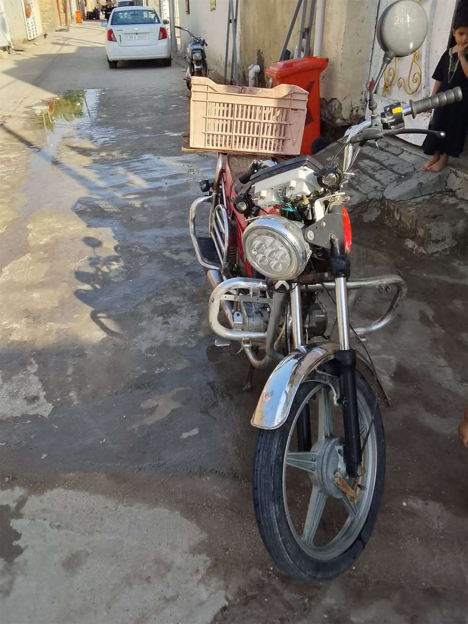 فيوم لبيع رقم ابيض   سعر 400 مكان كوت حي لجهاد استفسار***********
