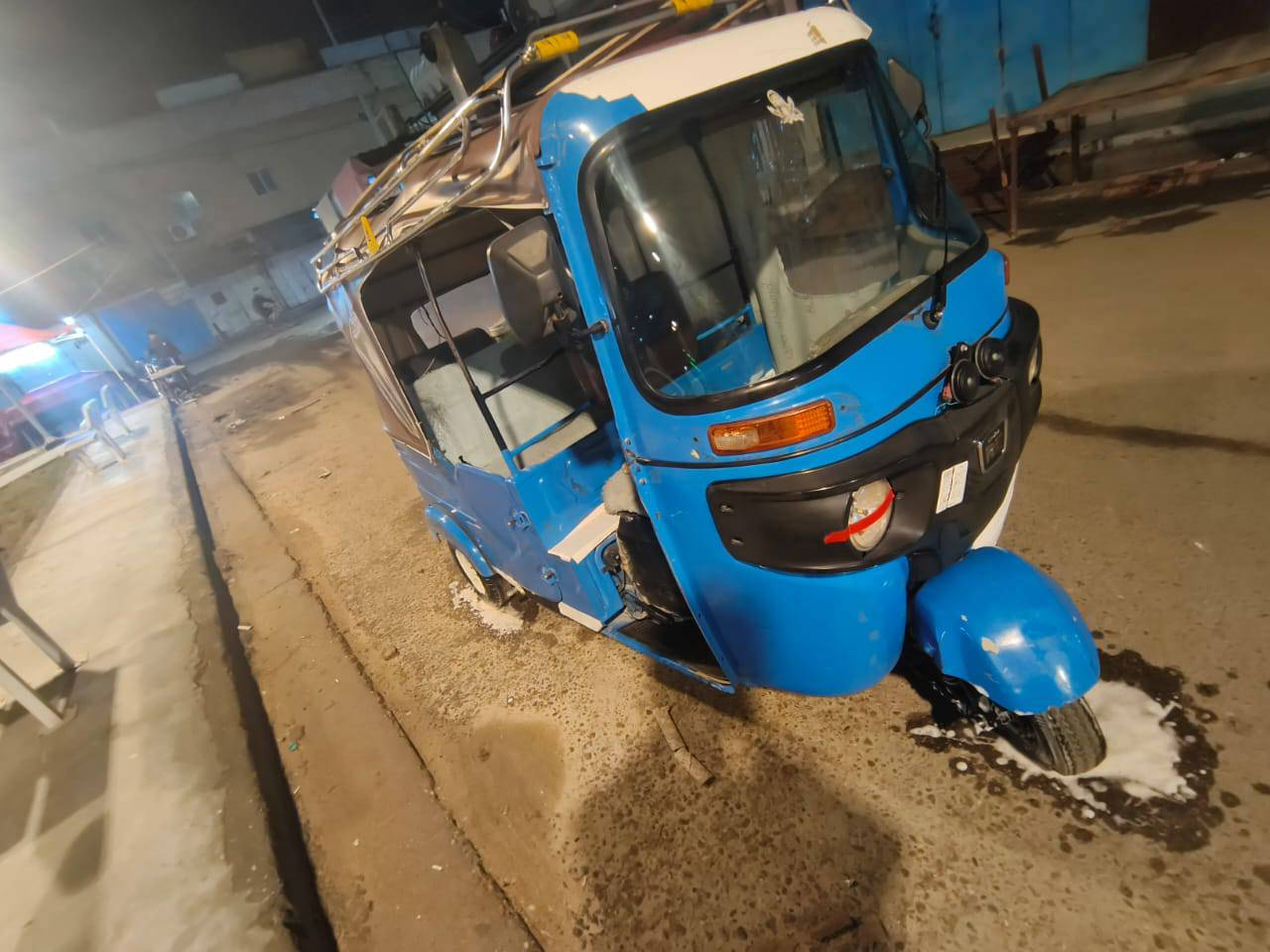 اسلام عليكم تكتك للبيع مديل 21اوراق أصولي التواصل والاستفسار ***********
