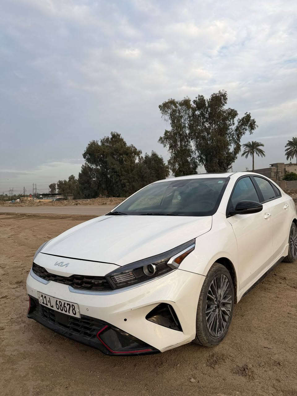 السلام عليكم
فورتي gt لاين ٢٠٢٢

فول مواصفات

شاشة اعطال وشاشة كبيرة كاربلاي 

المقاعد جلد مختمة gt

الويل الجديد مال gt وسبايدر بلادي

تبريد ثلج

نقط عمياء

رادارات تحديد مسار مثبت سرعة

رادار تحذير من الاصطدام 

فتحة سقف تنته 

بصمة اوتو هولد

السعر ١٧٥ ورقة وبيهة مجال

***********
