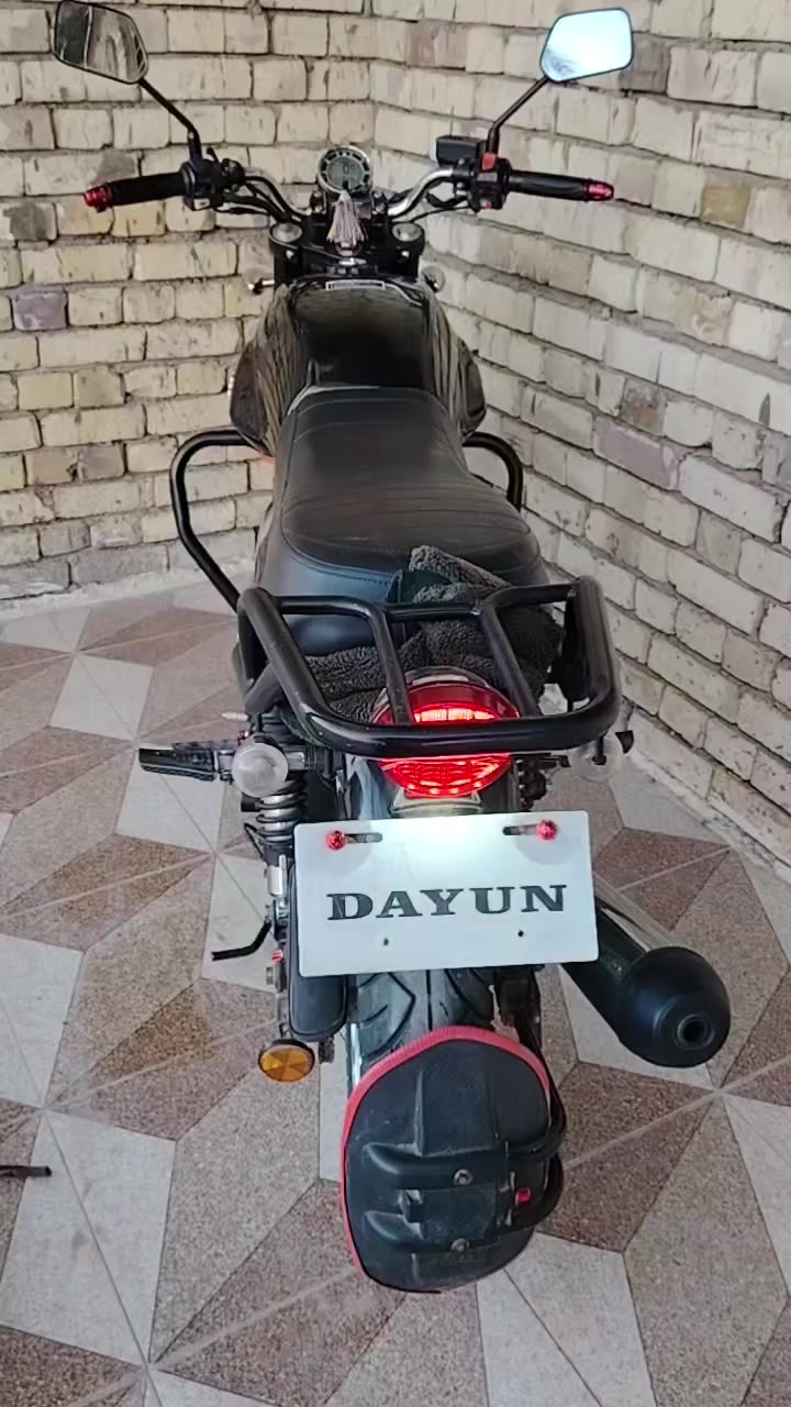 سلام عليكم لبيع لايتي 2023 كفالة عامه من كل شي أوراق اصوليه واسط الكوت الحسينية للستفسار اتصل علا رقم ***********
