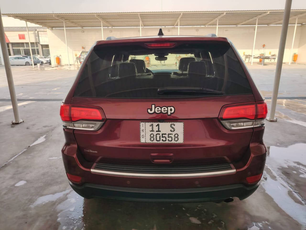 السلام عليكم اخوان
سياره جديده جدآ وبالخير على الياخذها
للبيع جيب 2021 لمتد فول مواصفات 
داخل جلد بيج
حساس خلفي 
كشنات تدفئه تبريد 
جنطه كهرباء 
مري جانبيه قلاب مع البط
تشغيل عن بعد
كشنات حزن كشنات كهرباء رادار خلفي رادار جانبي 
أوتو ستوب فتحه سلايد ويل كب حجم 20 تخم تاير جديد كير محرك كفاله صدر امامي خلفي جديد
سياره ماشيه 38 الف مايل سياره جديده جدآ لا شخط ولا رصعه ولا بارد حادثها فقط الجاملغ الخلف السايق نصه صبغ وقبغ الجنطه مبدل نفس اللون بدون ايرباك وبدون داخل السياره بأسمي تحويل ثاني يوم 
مكانها بغداد الكرخ *********** وبالخدمه
