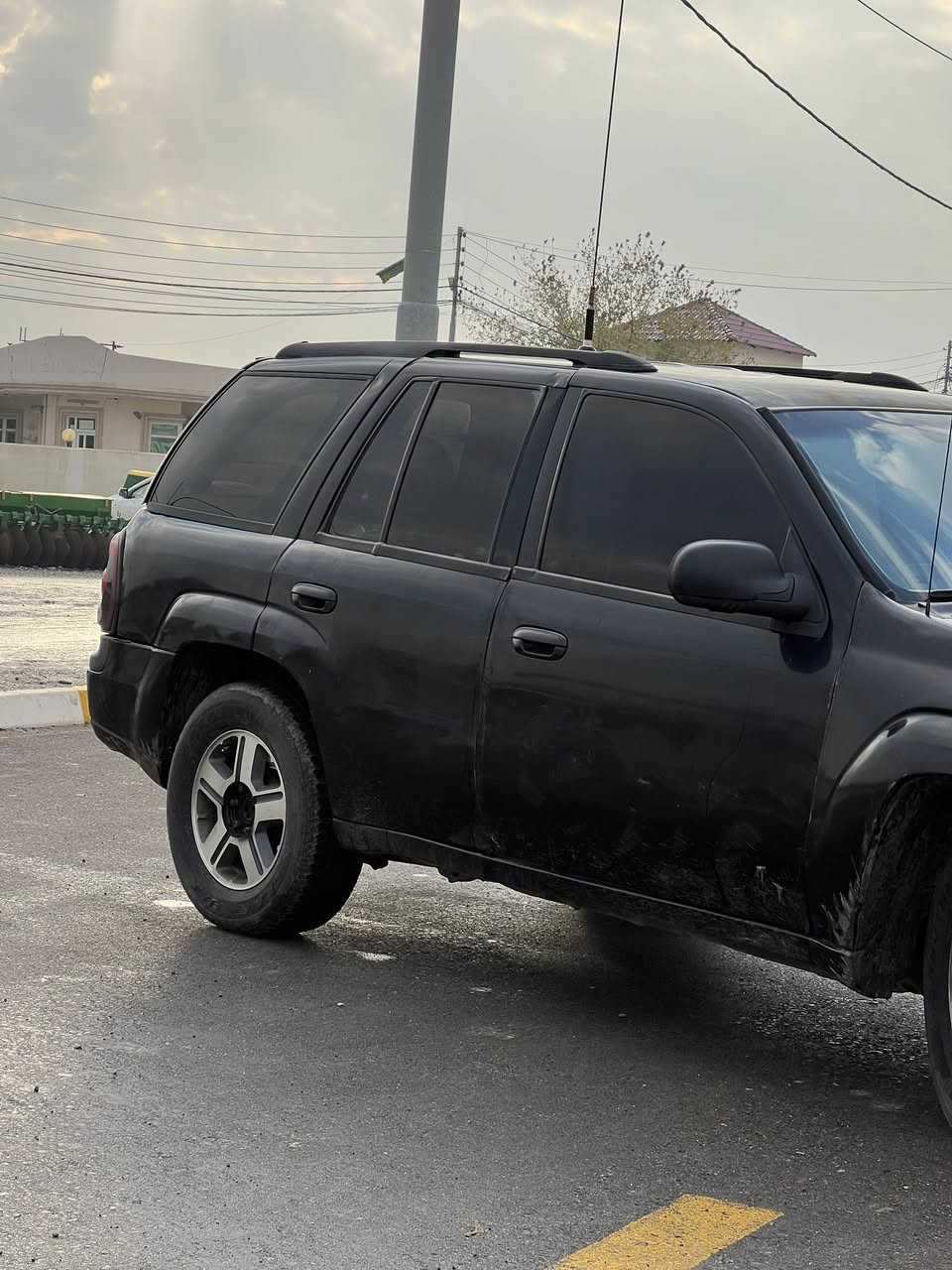 بلايزر ٢٠٠٨ 
سيارة منفيس مكينة اسود مرغوب شرط
 دعم مابيها دواخل  تبريد حار بارد شرط  
سعر ٤٥
مكان السيارة عقرة
واتساب ***********
