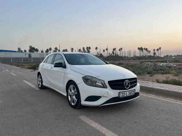 ،السعر 100 ورقه للاتصال ***********
مرسيدس CLA250 موديل 2013 رقم  اربيل تحويل مباشر 
محرك 4 سلندر 2000 تيربو محرك وكير مكفولات
التبريد والتدفئه شغالات قطعتين 
شاشه . تحكم استيرن . شفتات بالاستيرن 
صدر وتخم تاير نظيف 
وارد خليجي بيها بارد جاملغ امامي ايمن 
صورة السونار موجوده ويا الصور
المكان بغداد الدوره شارع 60 بغداد
