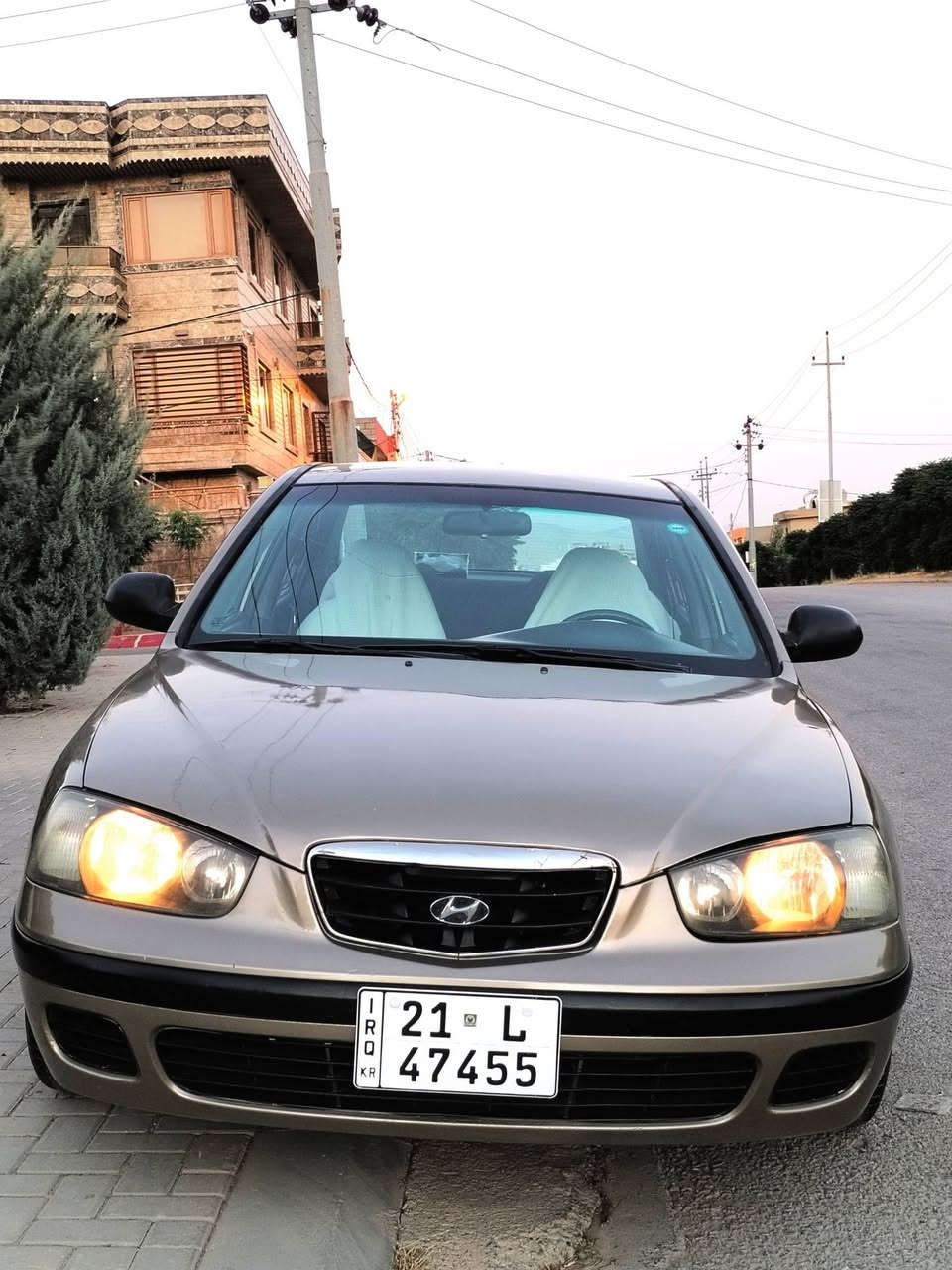 هوندا إلنترا موديل 2002، مواصفات خليجي، محرك 2.0، كير عادي، تبريد (مكيف) شغال. السيارة كلها باقية على وضع الشركة (بلاد)، مصبوغة عام (كامل) على نظافة بدون أي حادث أو ضربة، لغود وجاملوغات (أمام وخلف) كبس شركة. رقم السليمانية (رقم باريك)، السنوية جديدة لغاية 2030، الهزة (الفحص الدوري) جديدة. الكير والمحرك والتبريد والتحويل والوكالة والغرامات كلها بشرط الفحص.
الموقع: السليمانية.
السعر: 62 ورقة (دفتر) وبيه مجال قليل.
***********
***********
