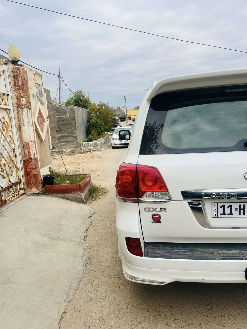 لاندكروز موديل ١٤
مكفولة من الصبغ والتبديل
ماشية ١٥٠ 
رقم بغداد انكليزي
مكان السياره 
بابل . 
رقم
***********
